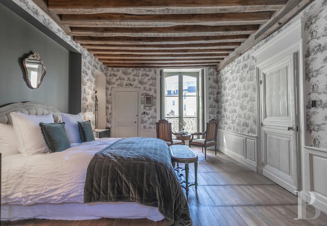 A 17th-century mansion in the centre of Blois - photo  n°9