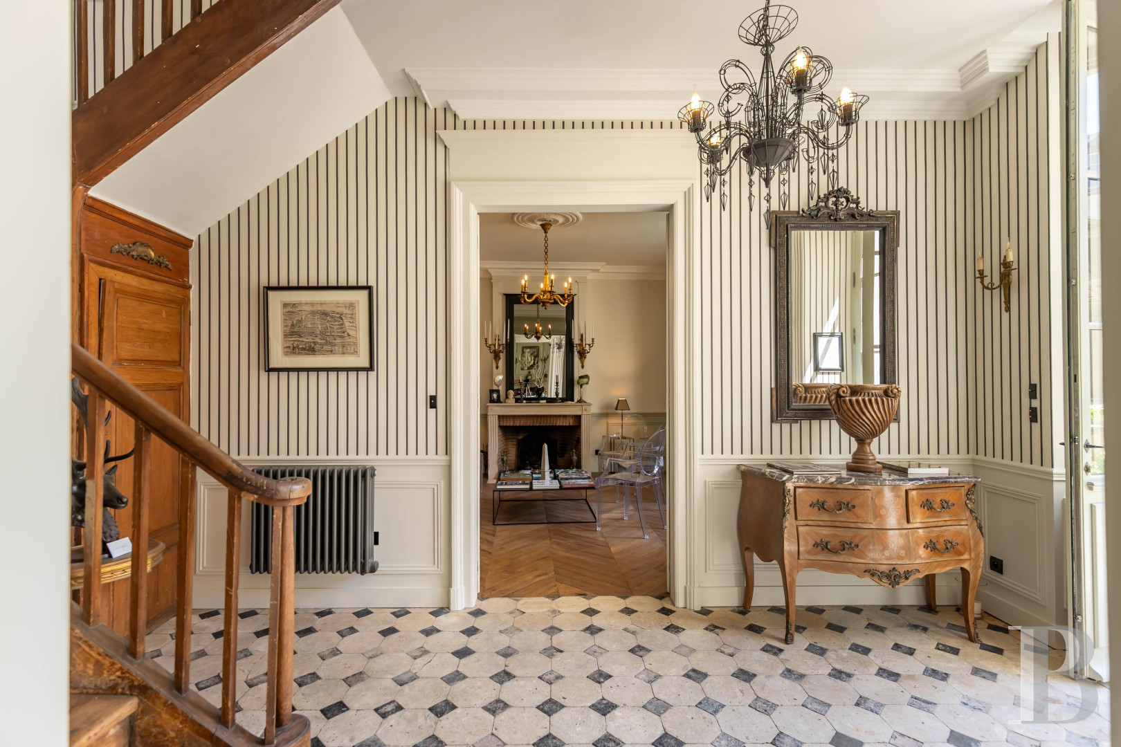 A 17th-century mansion in the centre of Blois - photo  n°6