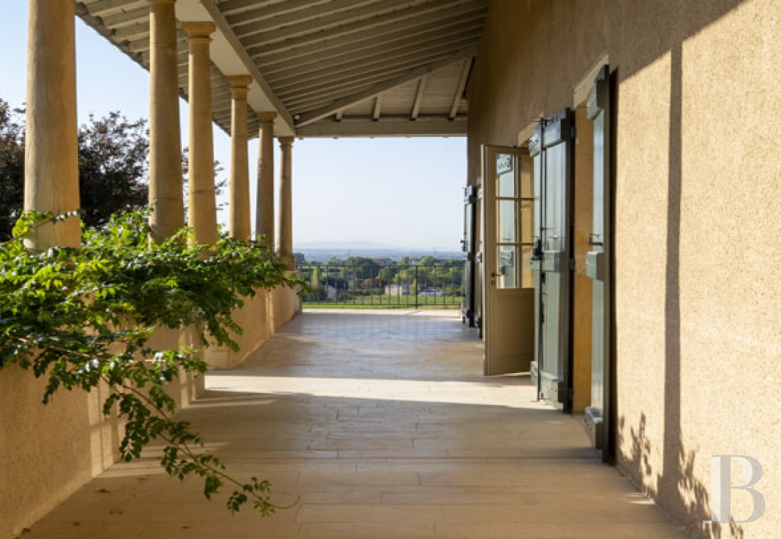 A 19th-century house in the middle of vineyards in Saint-Amour-Bellevue, in Saône-et-Loire - photo  n°2