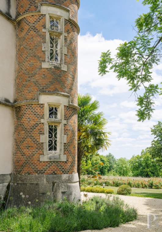 chateaux a vendre auvergne   - 3