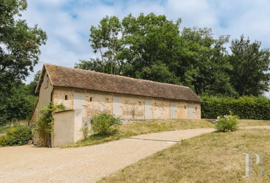 moulins a vendre bourgogne   - 11