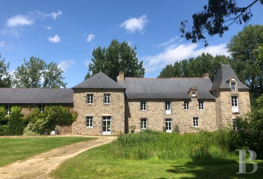 brittany - A renovated manor house with a swimming pool, outbuildings and a private lake, 20 minutes from the French city of Rennes