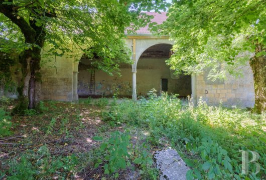 edifices religieux a vendre franche comte   - 22