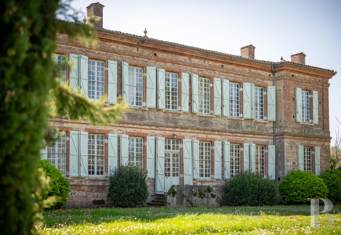 chateaux for sale France midi pyrenees   - 2 chateaux for sale France midi pyrenees   - 2