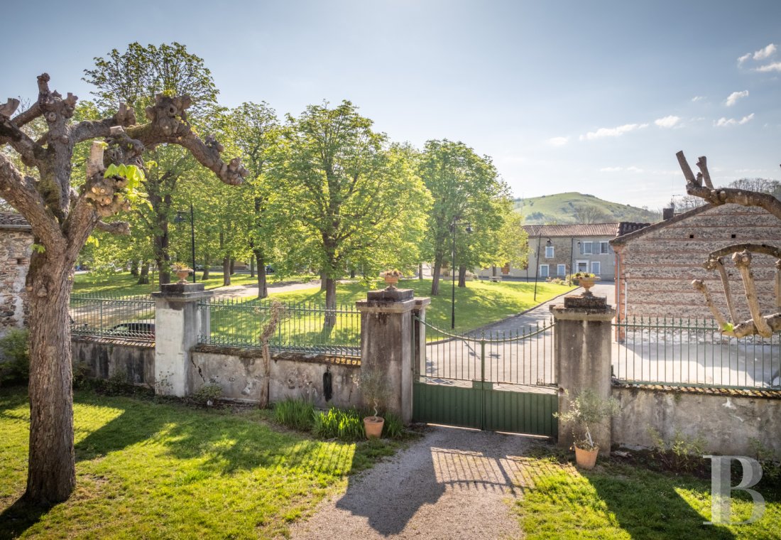 chateaux a vendre midi pyrenees   - 15