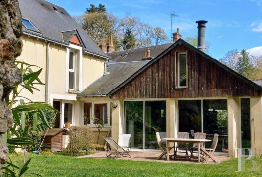 centre-val-de-loire - À 20 min à l'est de Tours, une ancienne dépendance, transformée en agréable maison de famille avec jardin