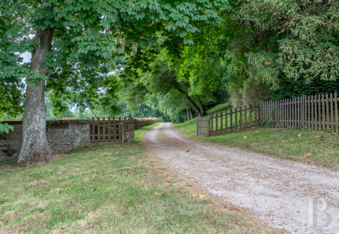 chateaux a vendre centre val de loire   - 24