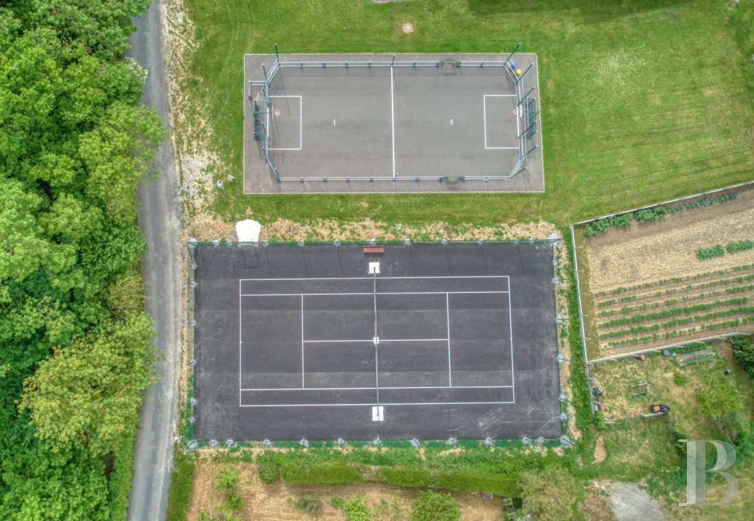 A renovated house on a wine-growing estate just outside La Rochelle in Charente-Maritime - photo  n°3