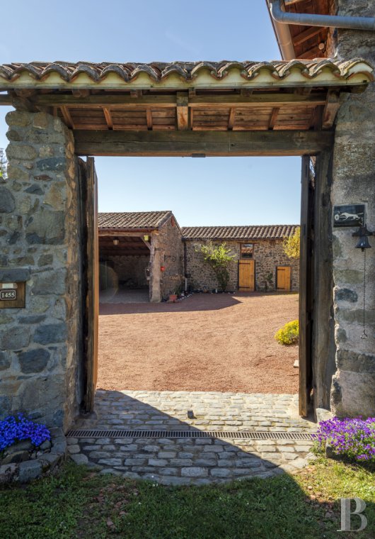 french farms for sale rhones alps   - 7