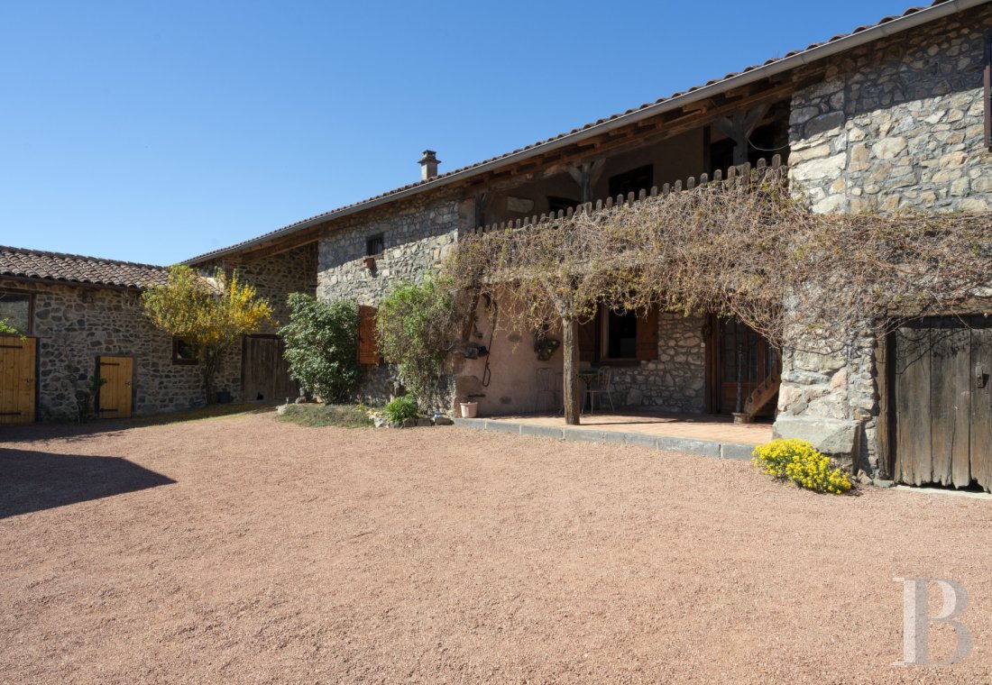 french farms for sale rhones alps   - 3