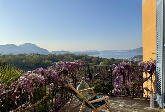 An Art Nouveau villa overlooking Lake Maggiore in Vignone, Italy - photo  n°2