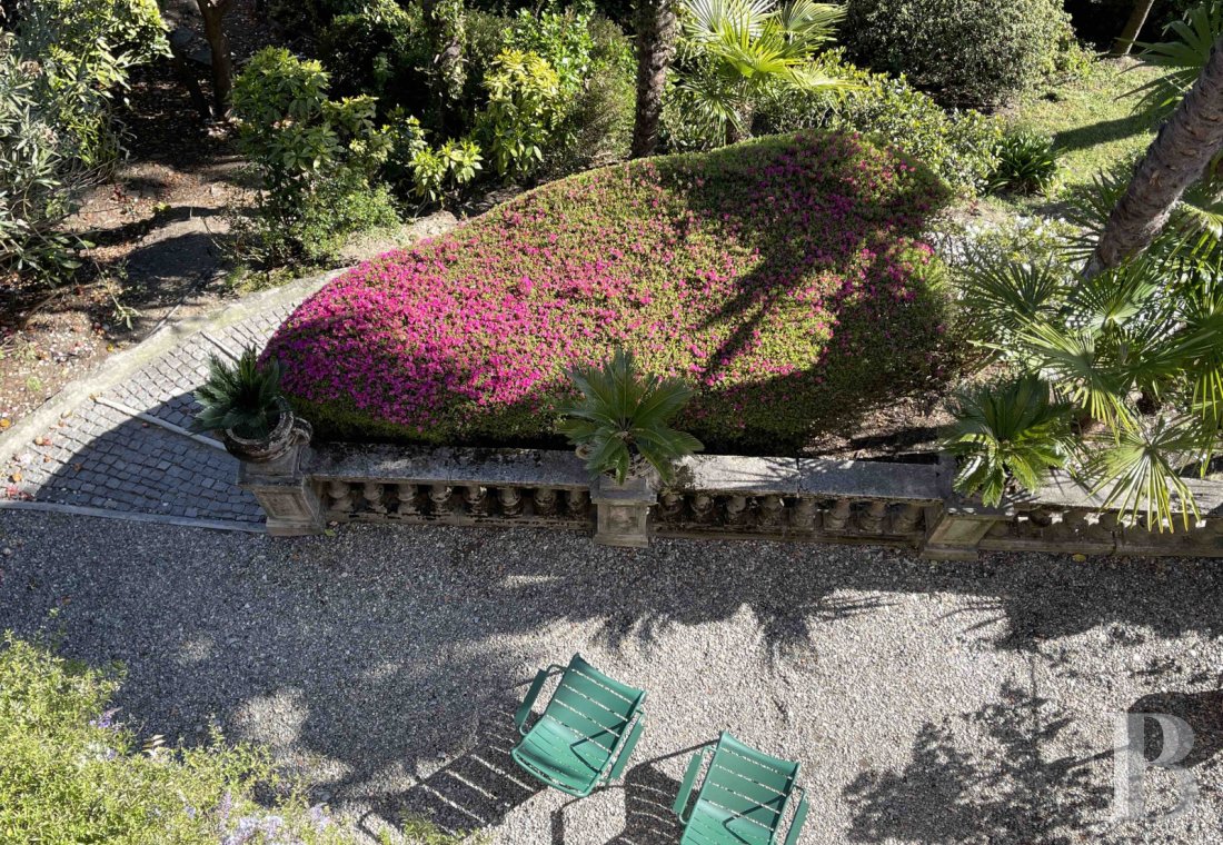 An Art Nouveau villa overlooking Lake Maggiore in Vignone, Italy - photo  n°5