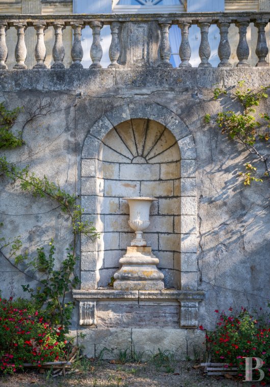 character properties France aquitaine   - 9