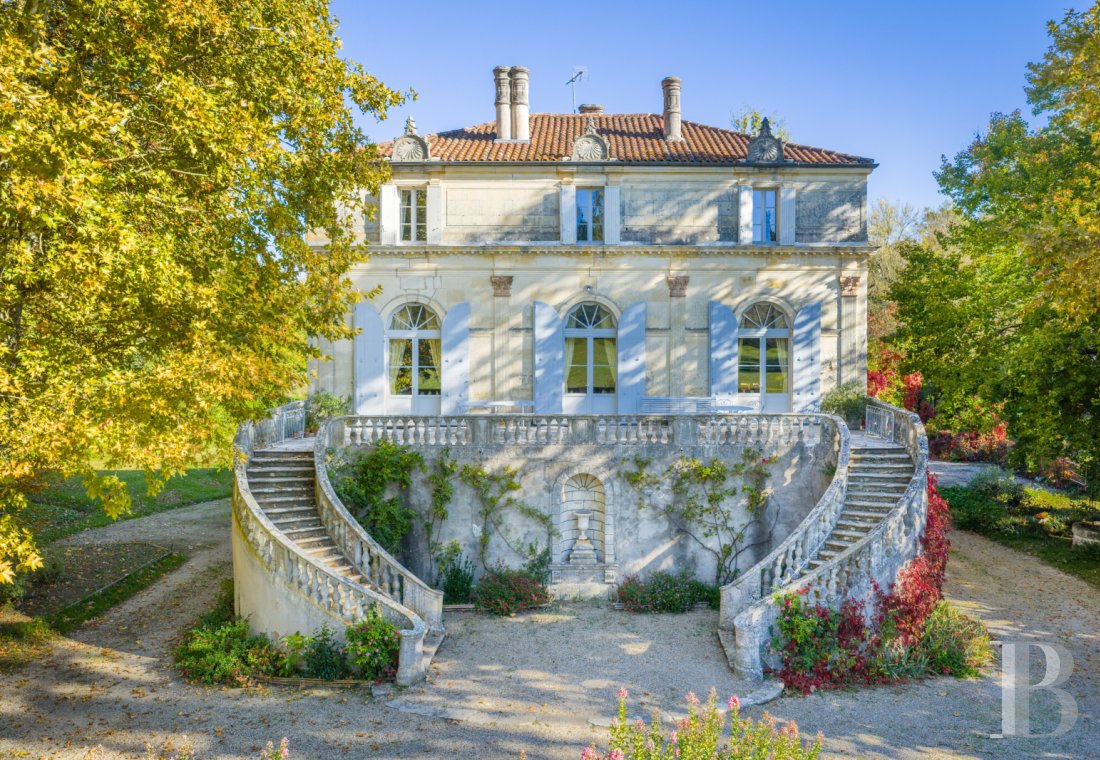 character properties France aquitaine   - 1