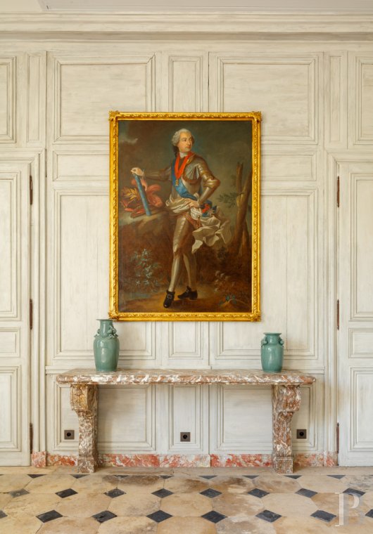 A completely renovated royal hunting lodge in the heart of the Saint-Germain-en-Laye forest - photo  n°7