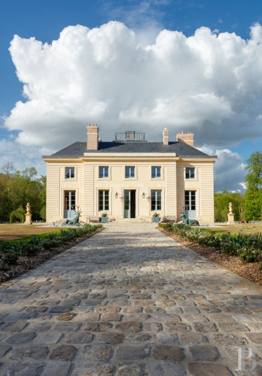A completely renovated royal hunting lodge in the heart of the Saint-Germain-en-Laye forest - photo  n°27