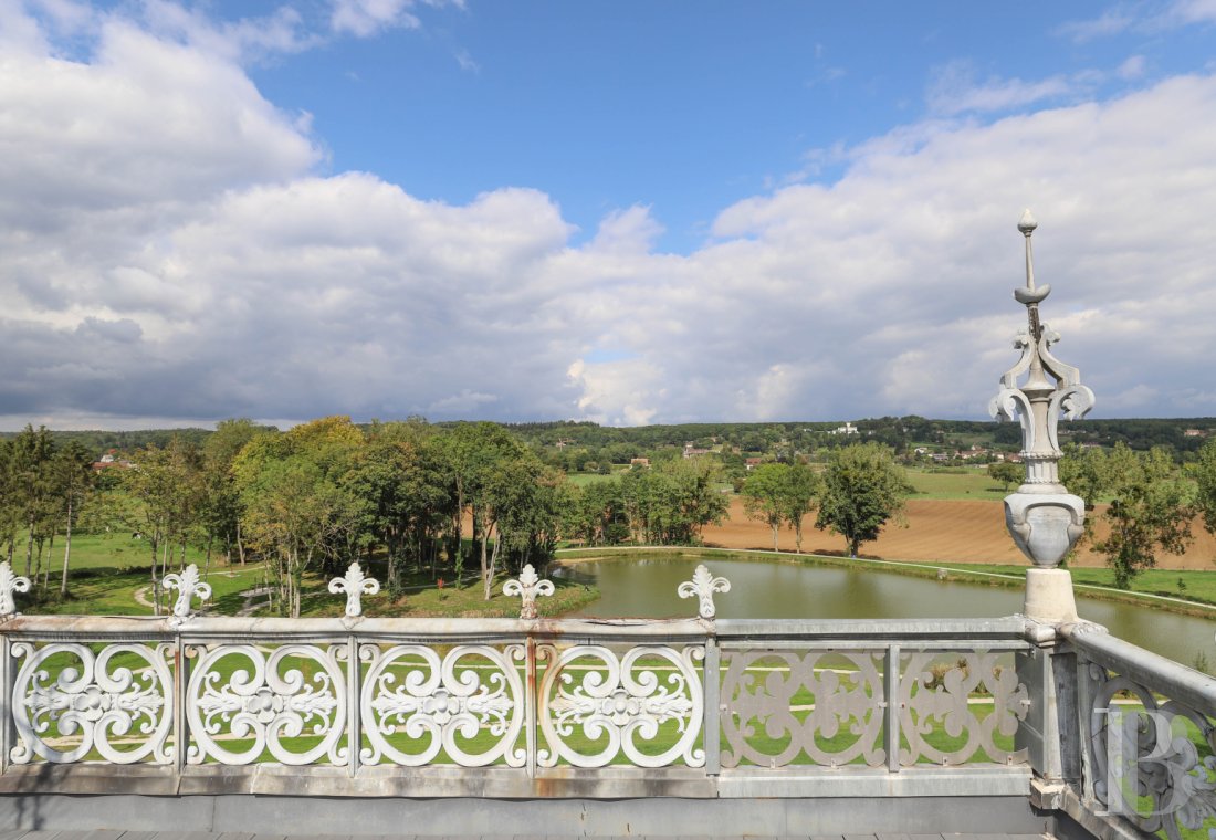 immobilier prestige centre val de loire   - 17