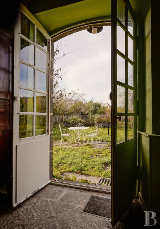 character properties France auvergne   - 10