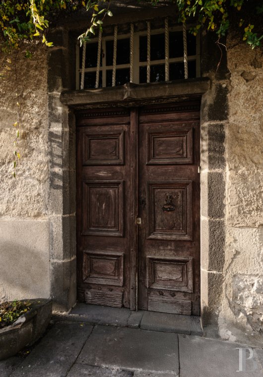 character properties France auvergne   - 3