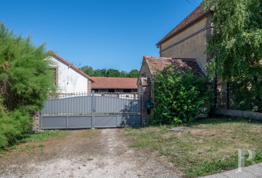 vieilles maisons francaises bourgogne   - 5