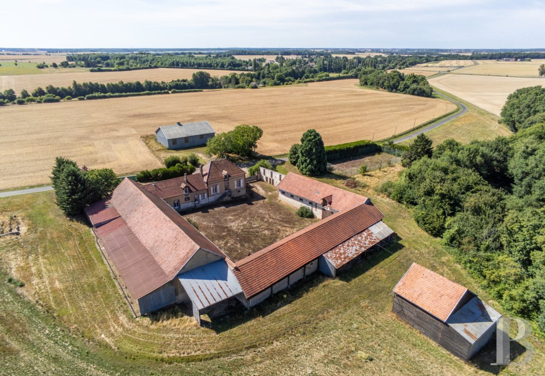 vieilles maisons francaises bourgogne   - 16