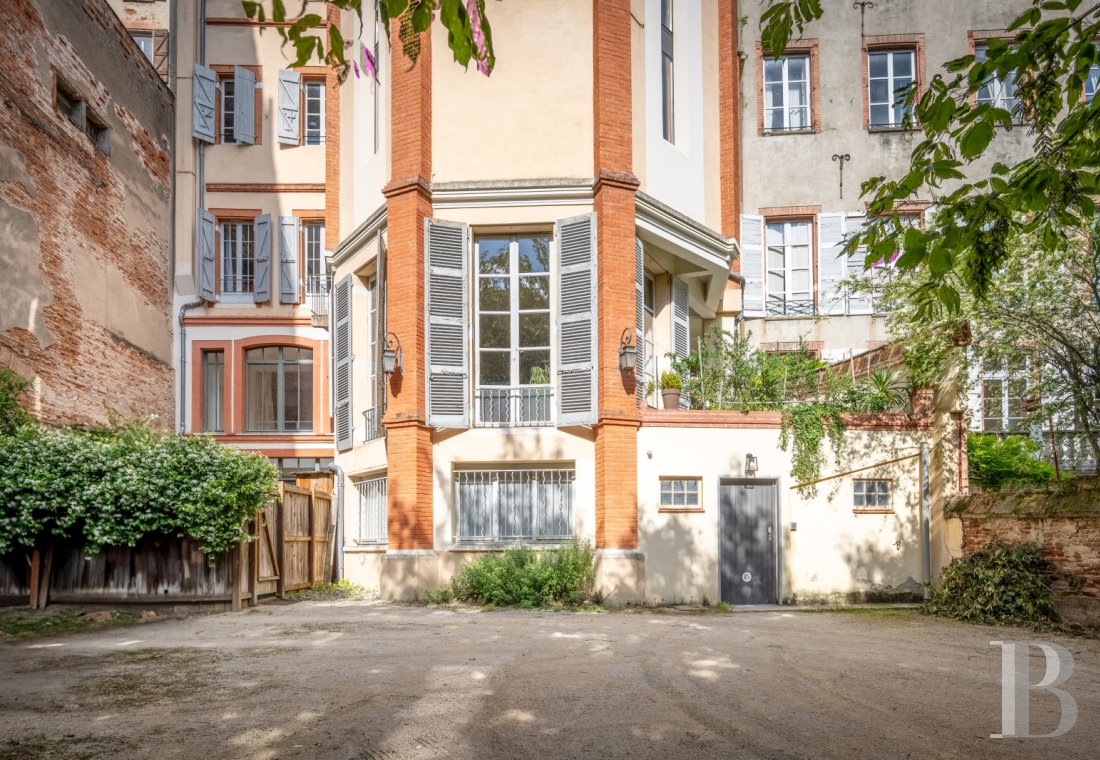 mansion houses for sale France midi pyrenees   - 1