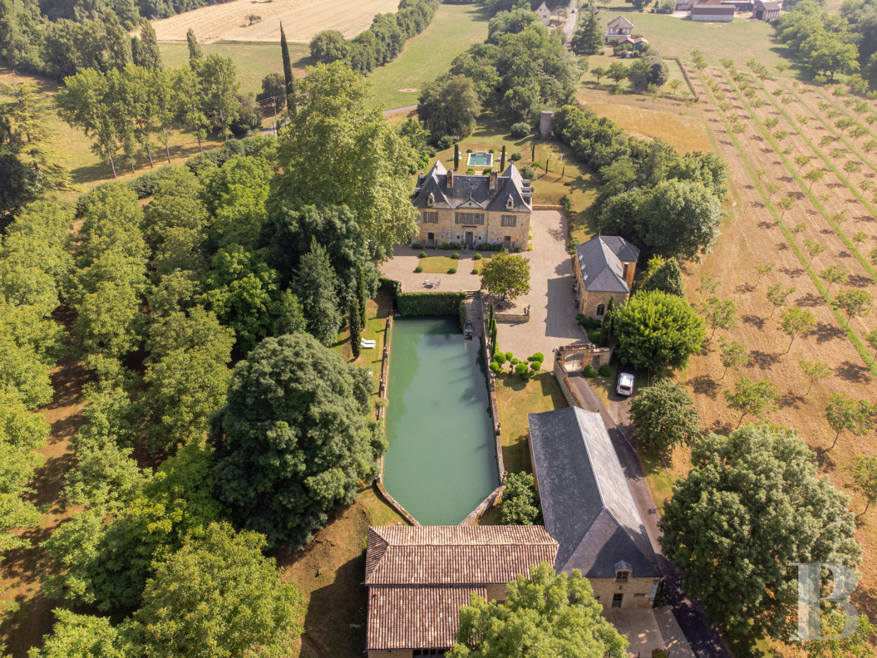A Directoire style manor house and outbuildings dedicated to holidays south of Sarlat-la-Canéda, in the south of the Dordogne - photo  n°28