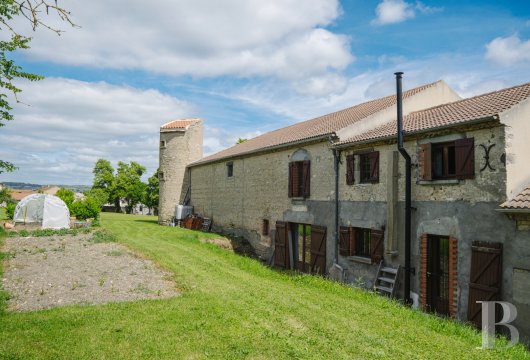 chateaux a vendre auvergne   - 9