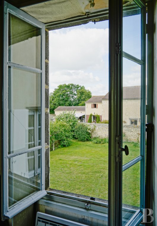 chateaux a vendre auvergne   - 10