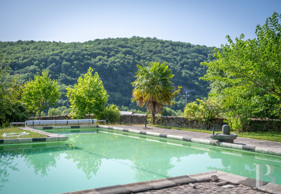 chateaux for sale France midi pyrenees   - 21