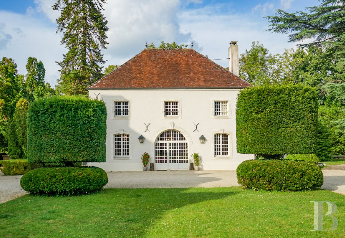 chateaux a vendre bourgogne   - 16