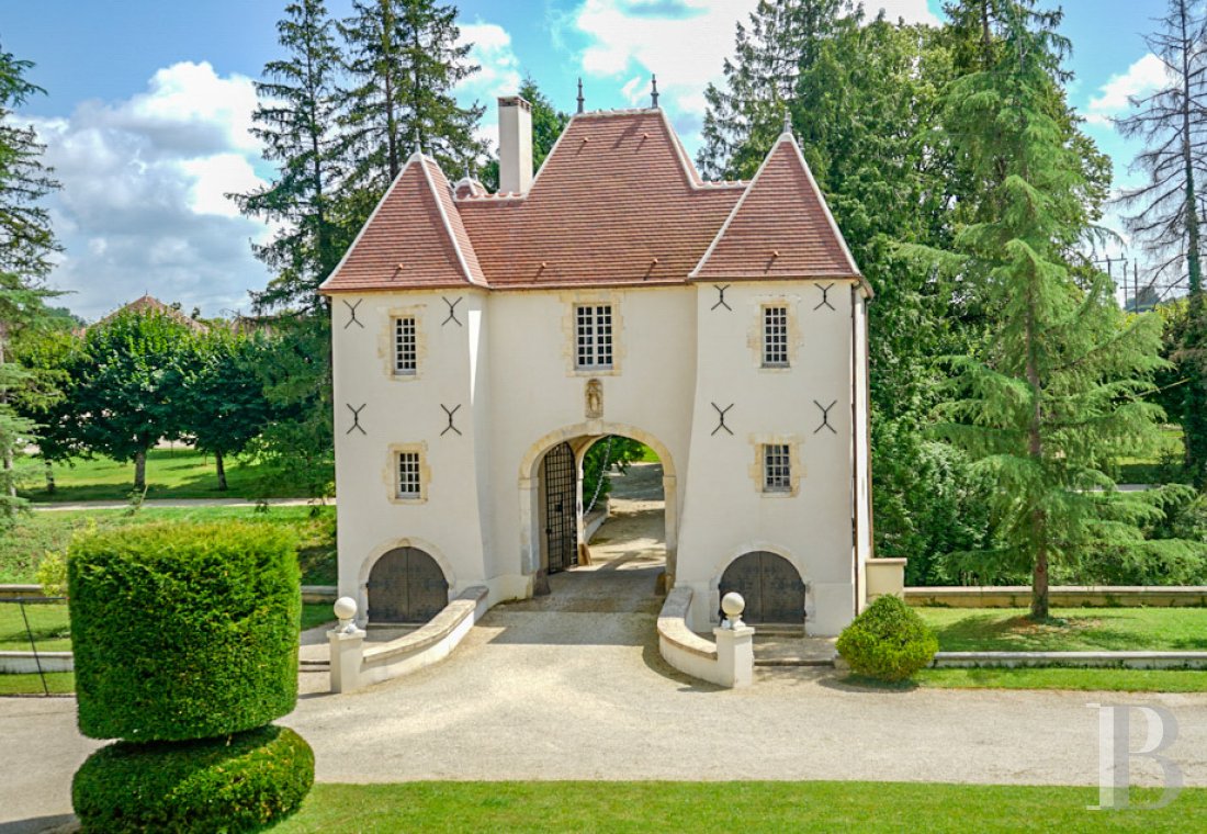 chateaux a vendre bourgogne   - 3