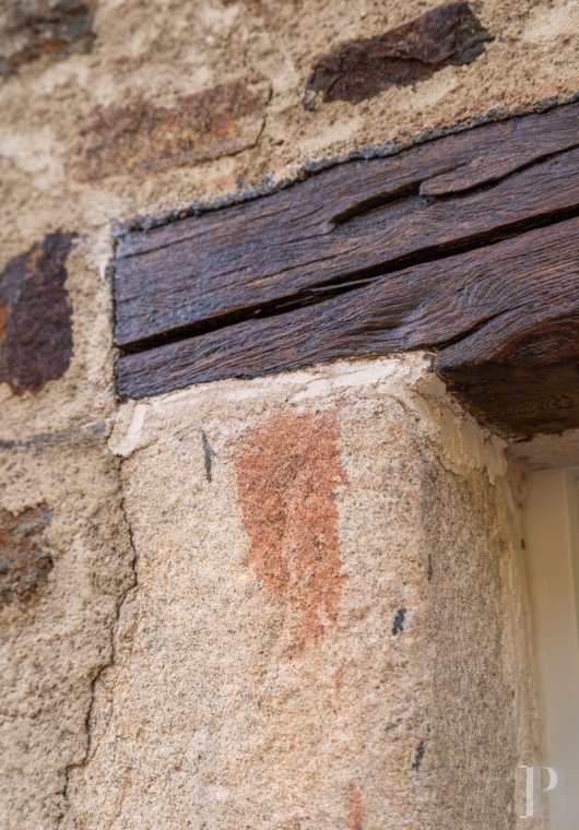 character properties France languedoc roussillon   - 6