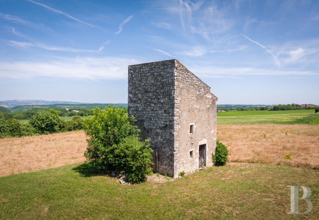 vieilles maisons francaises midi pyrenees   - 16