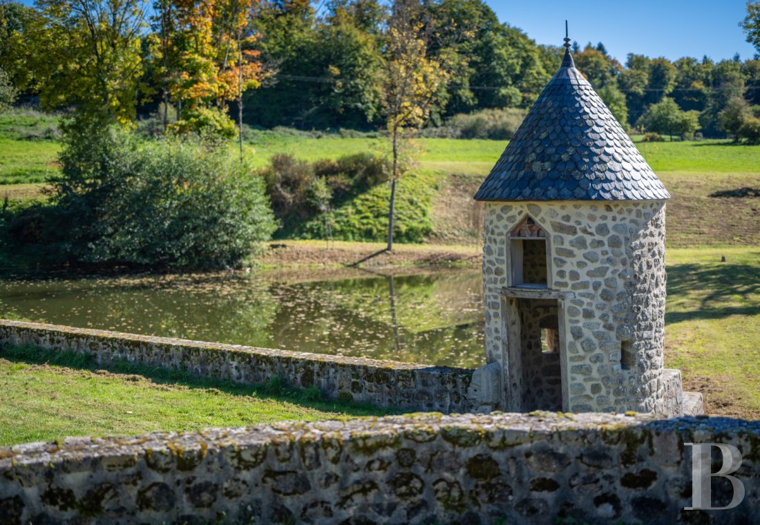 chateaux for sale France limousin   - 24