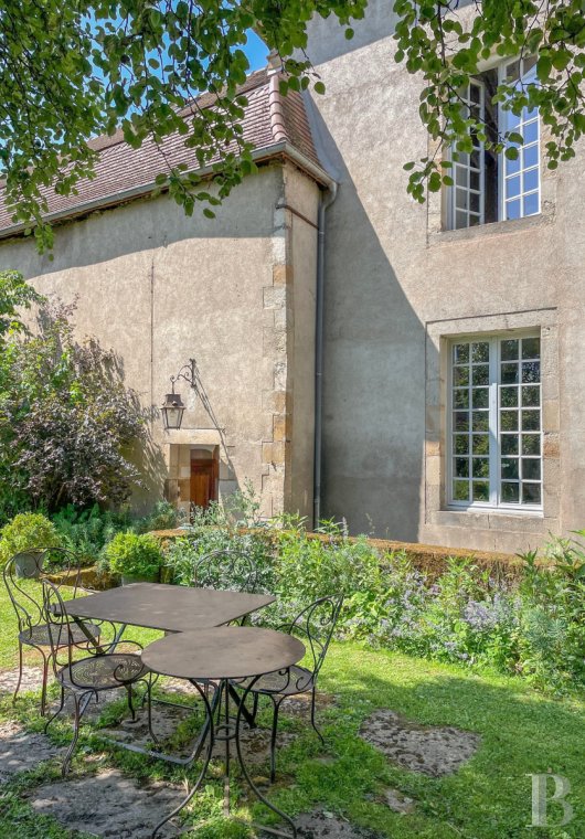 mansion houses for sale France burgundy   - 17