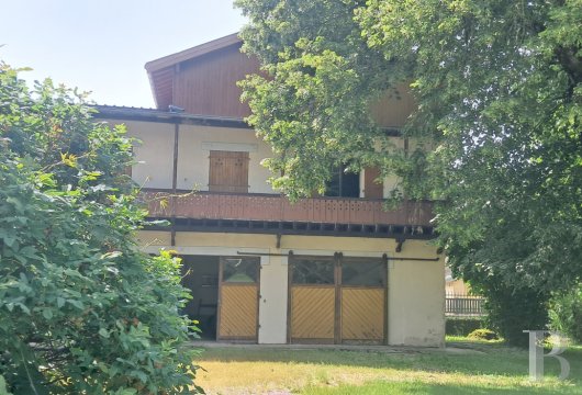 character properties France franche comte   - 14