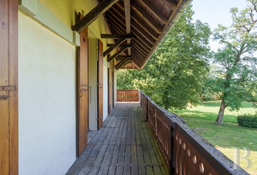 character properties France franche comte   - 15
