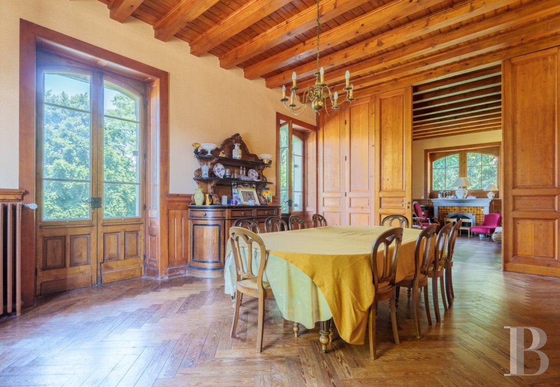 character properties France franche comte   - 6