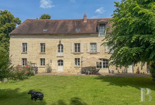 ile-de-france - An 18th-century stone watermill that could be a family home or a second home,  nestled in a bucolic backdrop in France’s beautiful Vexin area, 35 minutes from Paris