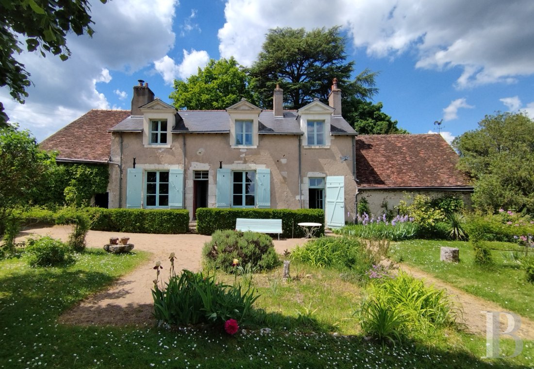 character properties France center val de loire   - 2