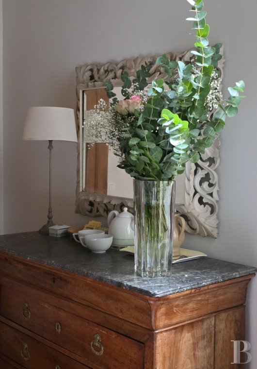 À Paris, au cœur du Marais, deux vastes chambres d’hôtes dans un immeuble du 17e siècle - photo  n°11