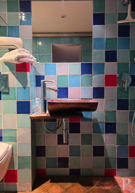 À Paris, au cœur du Marais, deux vastes chambres d’hôtes dans un immeuble du 17e siècle - photo  n°7