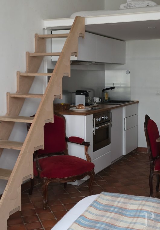 À Paris, au cœur du Marais, deux vastes chambres d’hôtes dans un immeuble du 17e siècle - photo  n°10