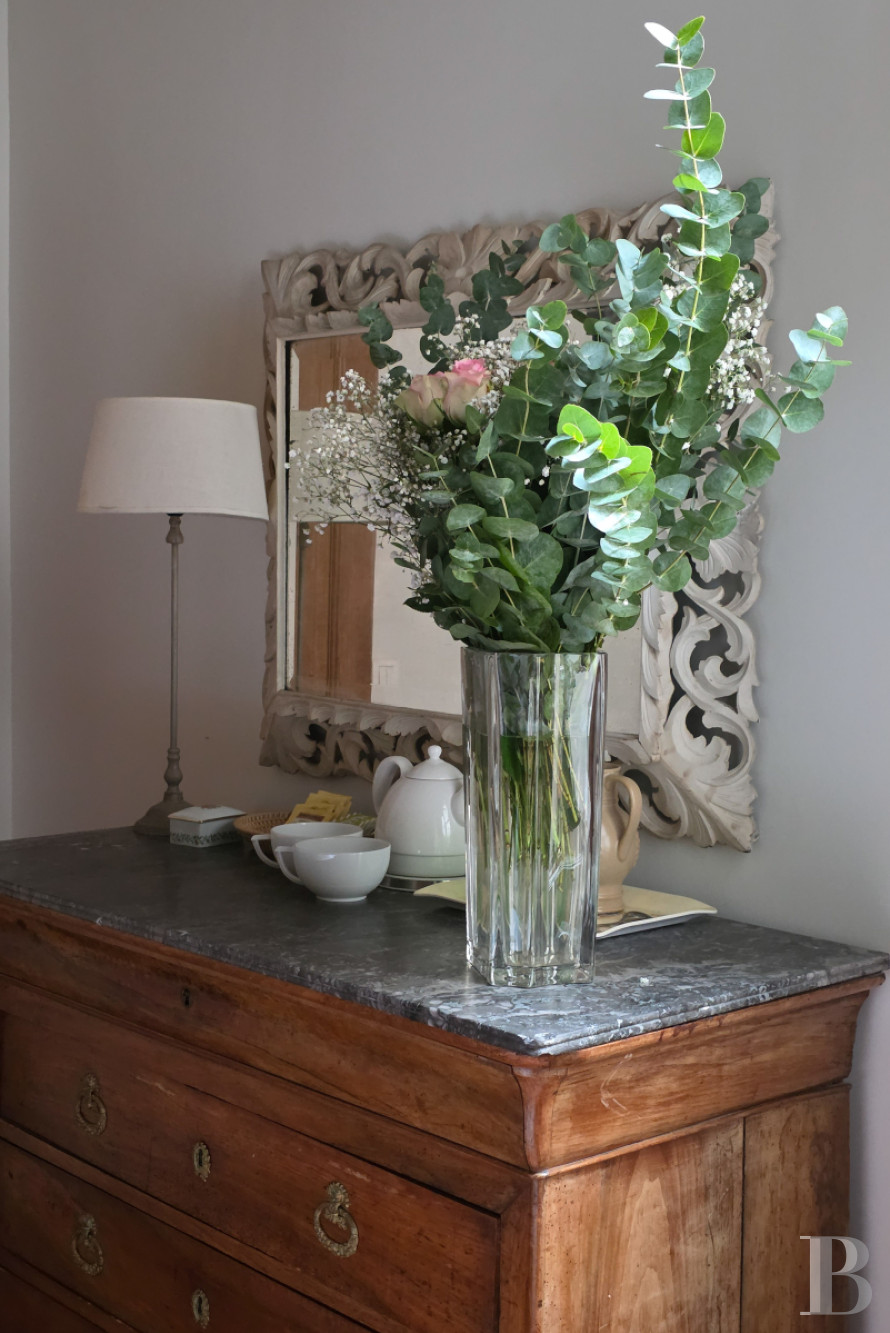 À Paris, au cœur du Marais, deux vastes chambres d’hôtes dans un immeuble du 17e siècle - photo  n°11