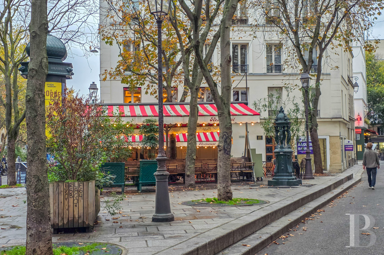 À Paris, au cœur du Marais, deux vastes chambres d’hôtes dans un immeuble du 17e siècle - photo  n°17