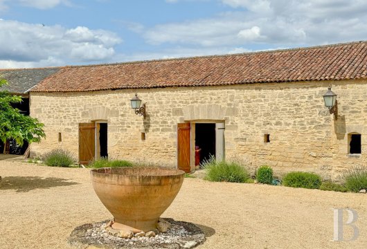 manoirs a vendre pays de loire   - 15