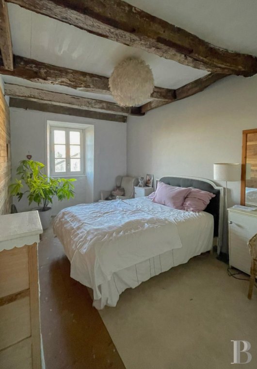 character properties France brittany   - 5