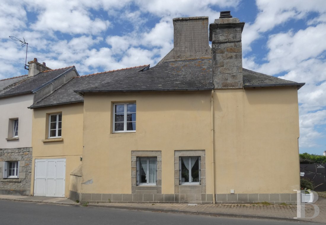 character properties France brittany   - 1