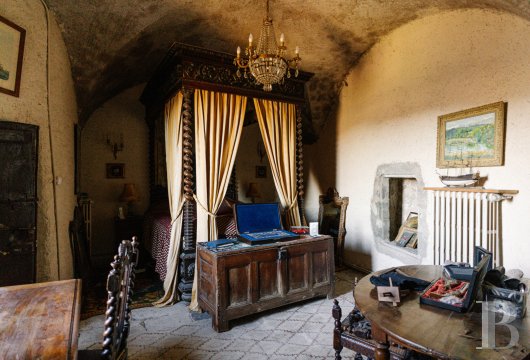 mansion houses for sale France auvergne   - 9